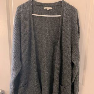 Women’s American Eagle oversized sweater size small